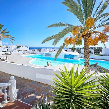 Azul Tuscan Playa Y Piscina Costa Teguise Exterior photo