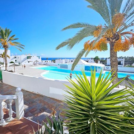 Azul Tuscan Playa Y Piscina Costa Teguise Exterior photo