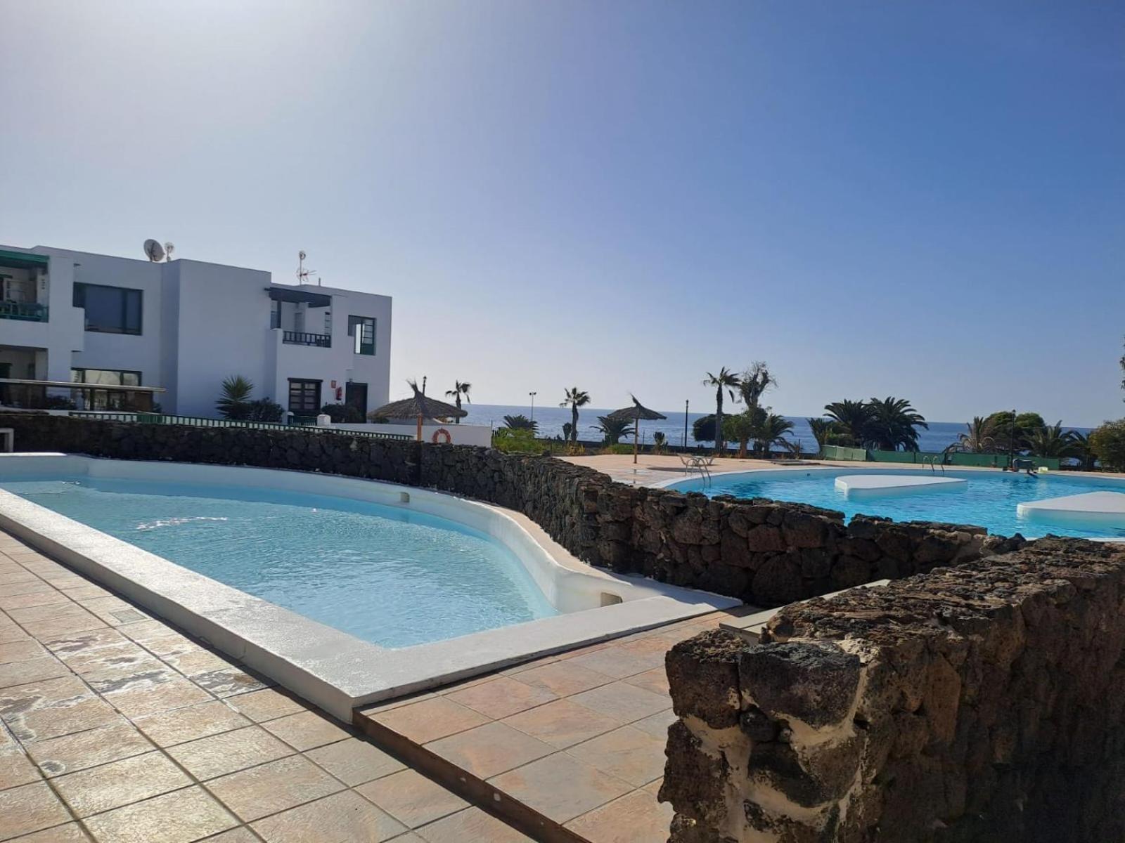Azul Tuscan Playa Y Piscina Costa Teguise Exterior photo